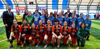 Yenilenen Çırpıcı Spor Tesisleri ile Sporcu Sağlığı ve Performans Merkezi törenle açıldı