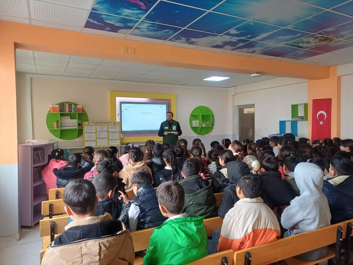 Yeşilay, Şanlıurfa'da 3 yılda 158 bin 500 kişiye ulaştı