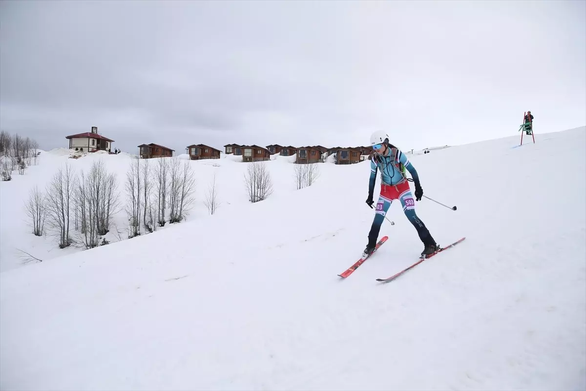 Yeşilay Zirve Kupası Dağ Kayağı Türkiye Şampiyonası, Rize'de başladı