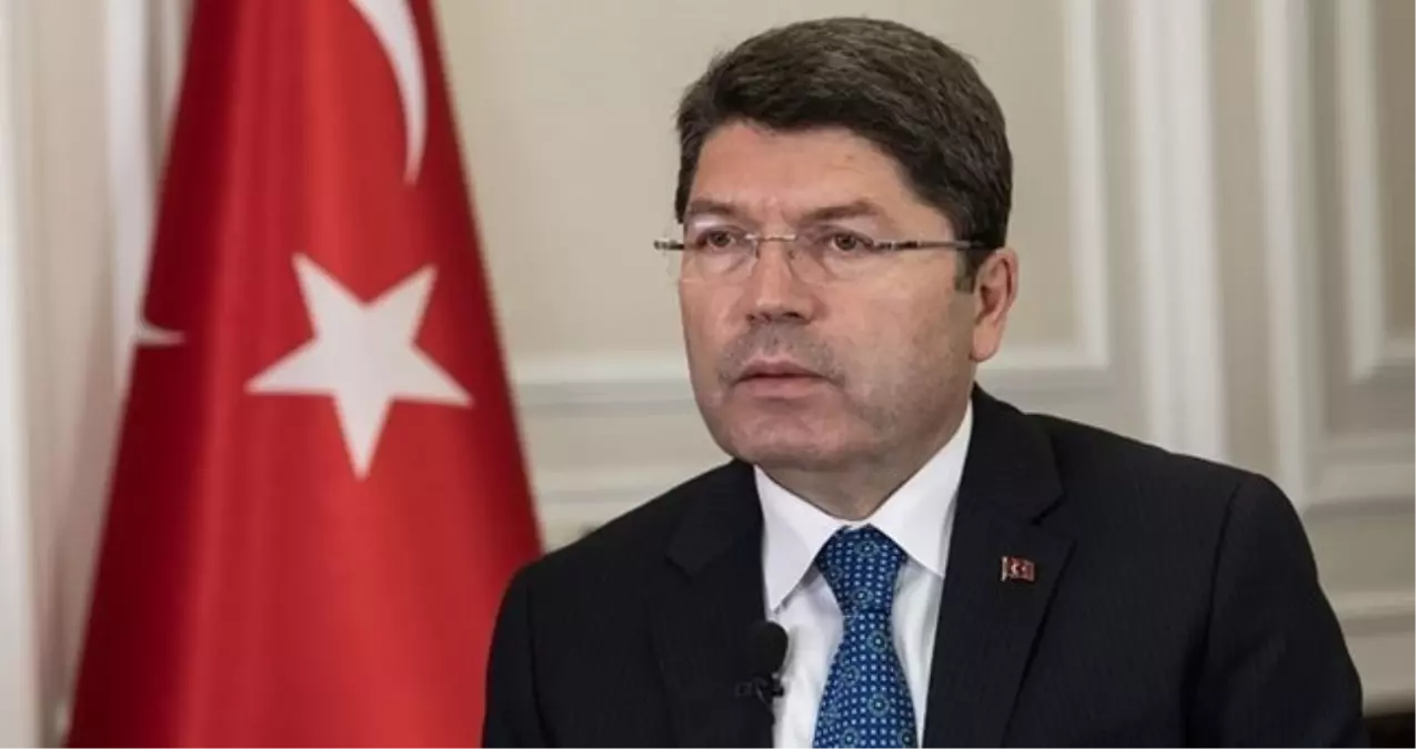 Yılmaz Tunç kimdir? Eski Adalet Bakanı Yılmaz Tunç kaç yaşında, nereli?