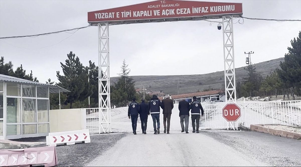 Yozgat'ta göçmen kaçakçılığı iddiasıyla 3 zanlı tutuklandı