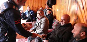 Yozgat'ta jandarma ekipleri köy köy dolaşarak vatandaşları IBAN dolandırıcılığına karşı uyarıyor