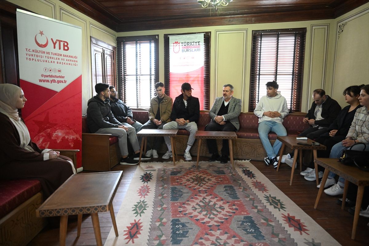 YTB Edirne Ofisi'nde uluslararası öğrenciler bayramlaştı