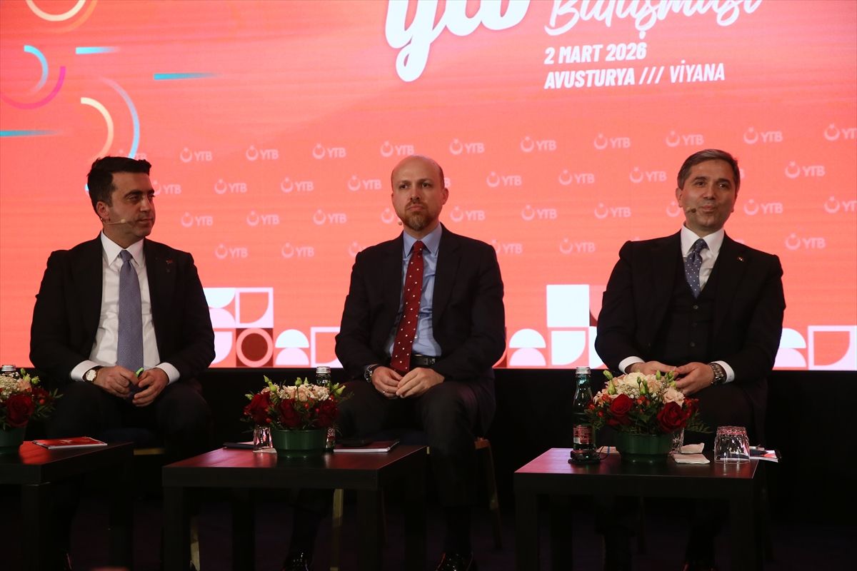 YTB, Viyana'da, gençlerin beklentilerinin ve diasporanın geleceğinin ele alındığı panel düzenledi