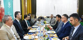 Yunus Emre Enstitüsü Özbekistan'da iftar programı düzenledi