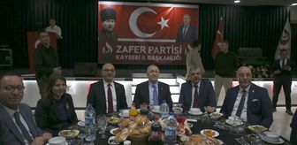 Zafer Partisi Genel Başkanı Özdağ, Kayseri'de partisinin iftar programına katıldı