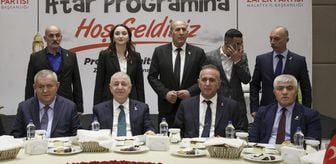 Zafer Partisi Genel Başkanı Özdağ, Malatya'da partisinin iftar programına katıldı