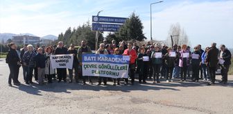 Zonguldak'ta çevre gönüllüleri atıkların sahile vurmasına ilişkin açıklama yaptı