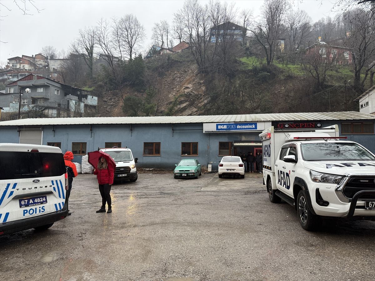Zonguldak'ta heyelan nedeniyle risk altındaki 4 yapıda inceleme yapıldı