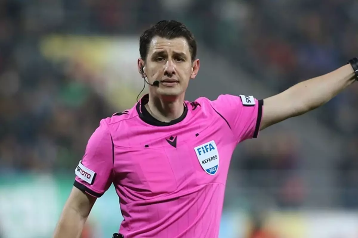 Olaylı maçı da o yönetmişti! İşte Trabzonspor - Fenerbahçe derbisini hakemi