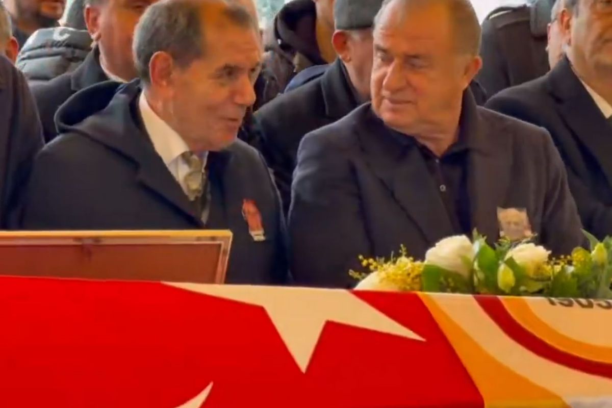 Fatih Terim ve Dursun Özbek, Candemir Berkman'ın cenazesinde bir araya geldi