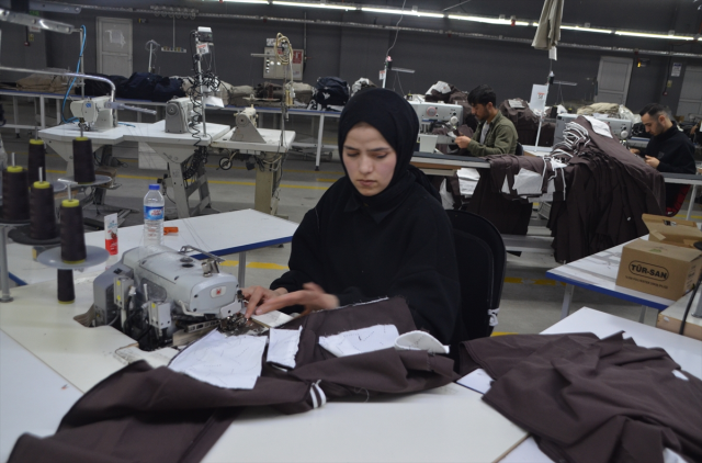 Established a factory in the sector she entered as a worker, sending products to 11 countries