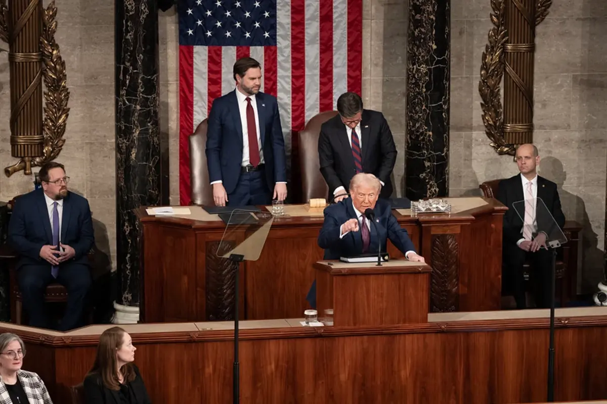 Kanada'nın gümrük vergileri kaldırıldı, Trump destek veren vekilleri tehdit etti