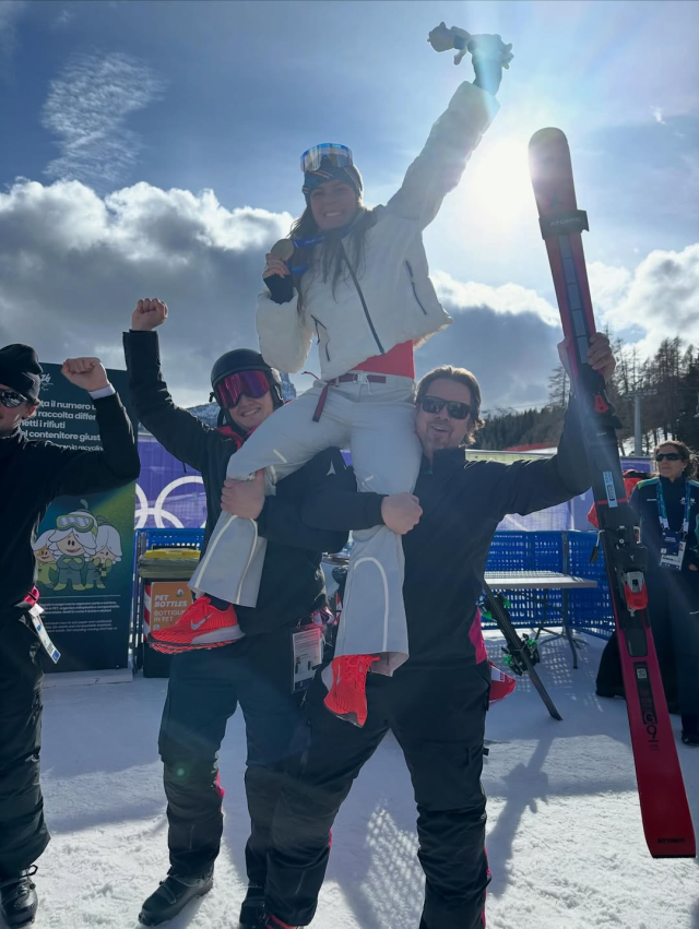 Романтический ветер на олимпийской трассе: Сюрприз с предложением руки и сердца для спортсменки с медалью