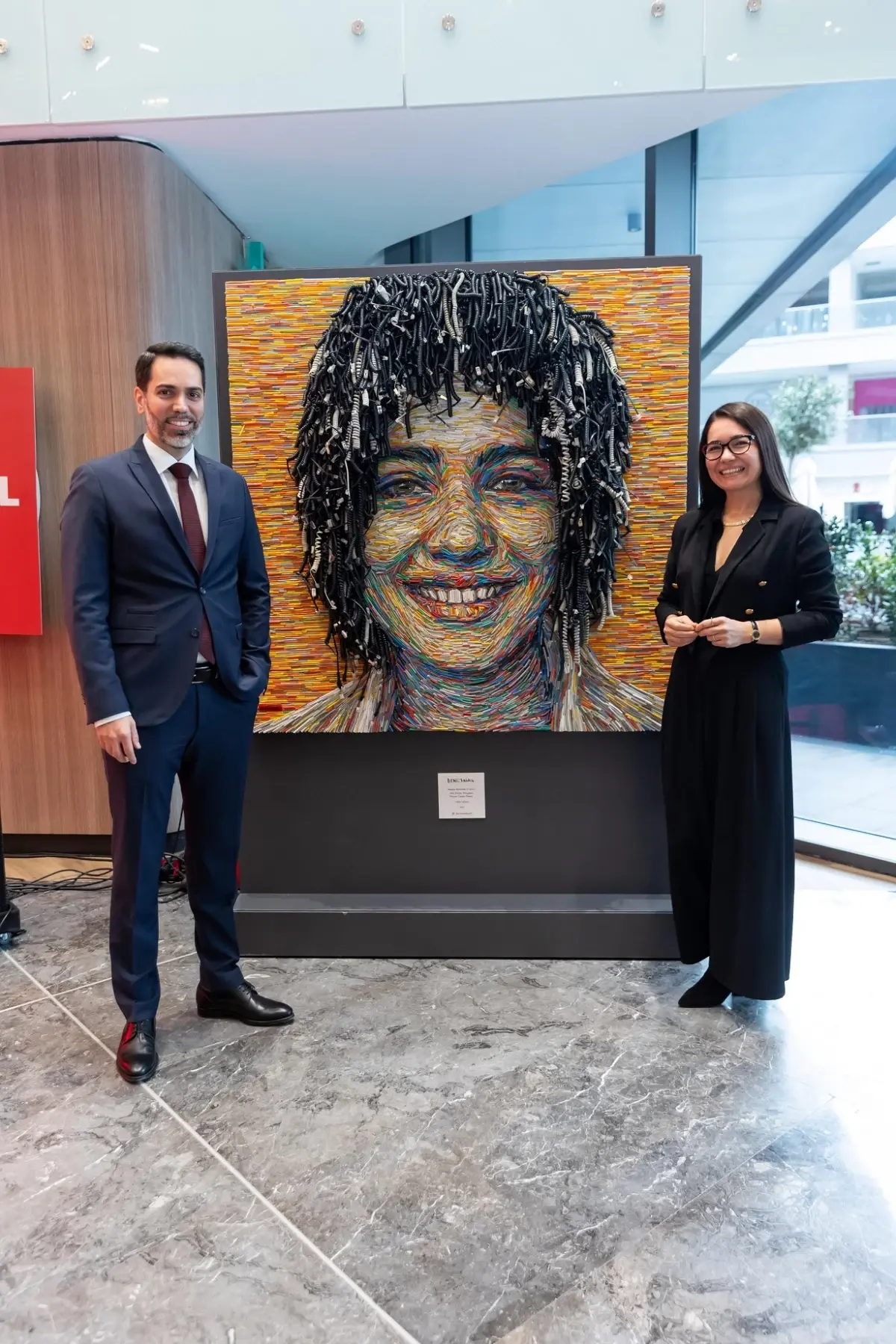 Deniz Sağdıç'ın 'Sanat İyileştirir' sergisi Memorial Göztepe Hastanesi'nde açıldı