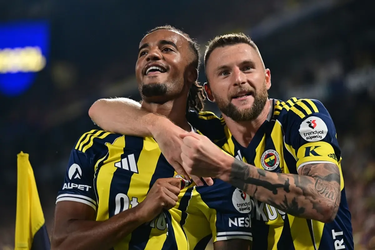 Fenerbahçe'nin Trabzonspor maçı kamp kadrosu belli oldu: 1 müjde, 2 eksik