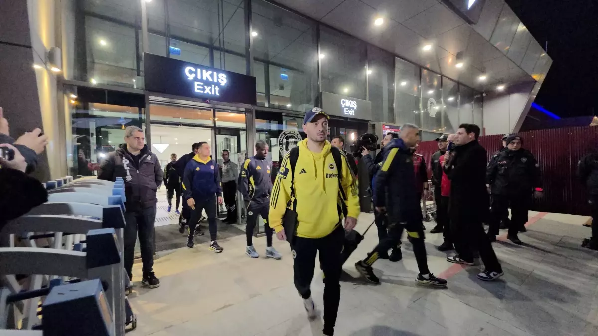 Fenerbahçe, Trabzon'a geldi