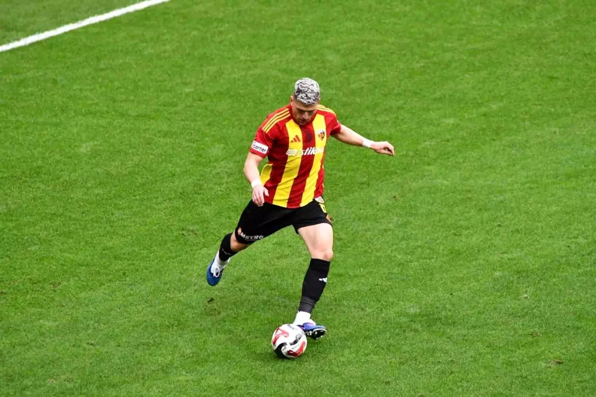 Kayserispor 28 kişilik kadrosunu TFF'ye bildirdi