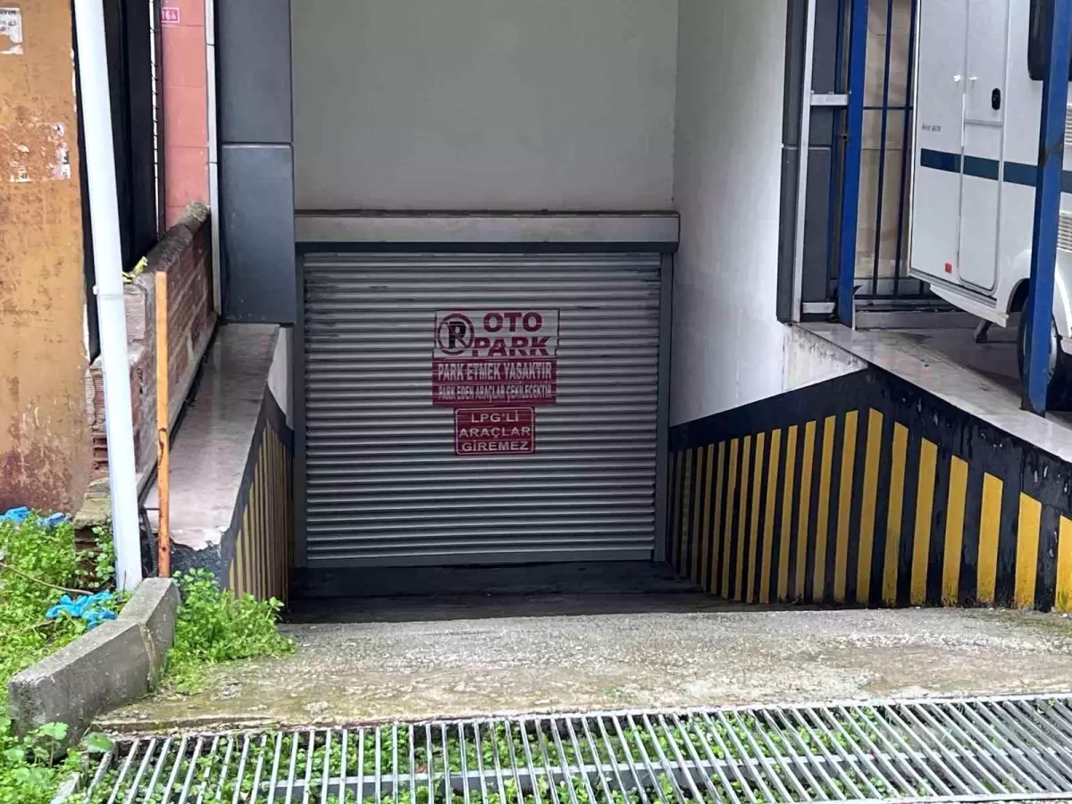 Manisa'da otopark girişinde bir kişi ölü bulundu