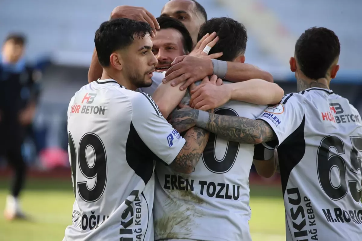 8'de 8! Erzurumspor adım adım Süper Lig'e geliyor