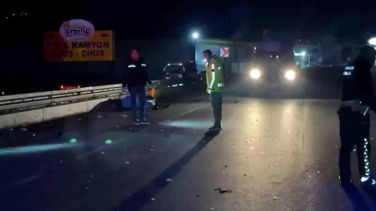 Bolu'da fabrikadan oğlunu almaya giden kadın kazada hayatını kaybetti