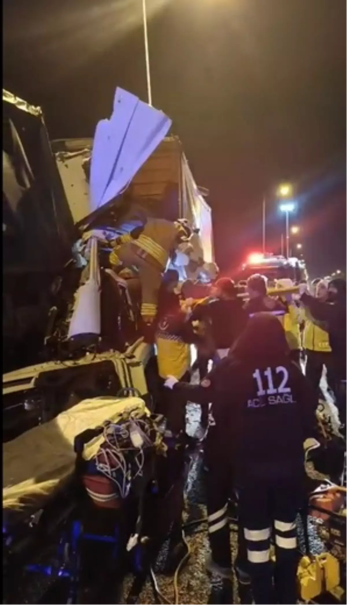 Bolu Dağı Tüneli çıkışında kaza; baba öldü, oğlu yaralandı