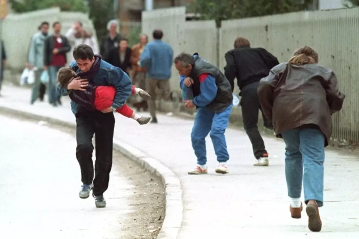 Bu bir film değil: Turistler Saray Bosna'da hamile kadınları vurmak için ekstra para ödediler
