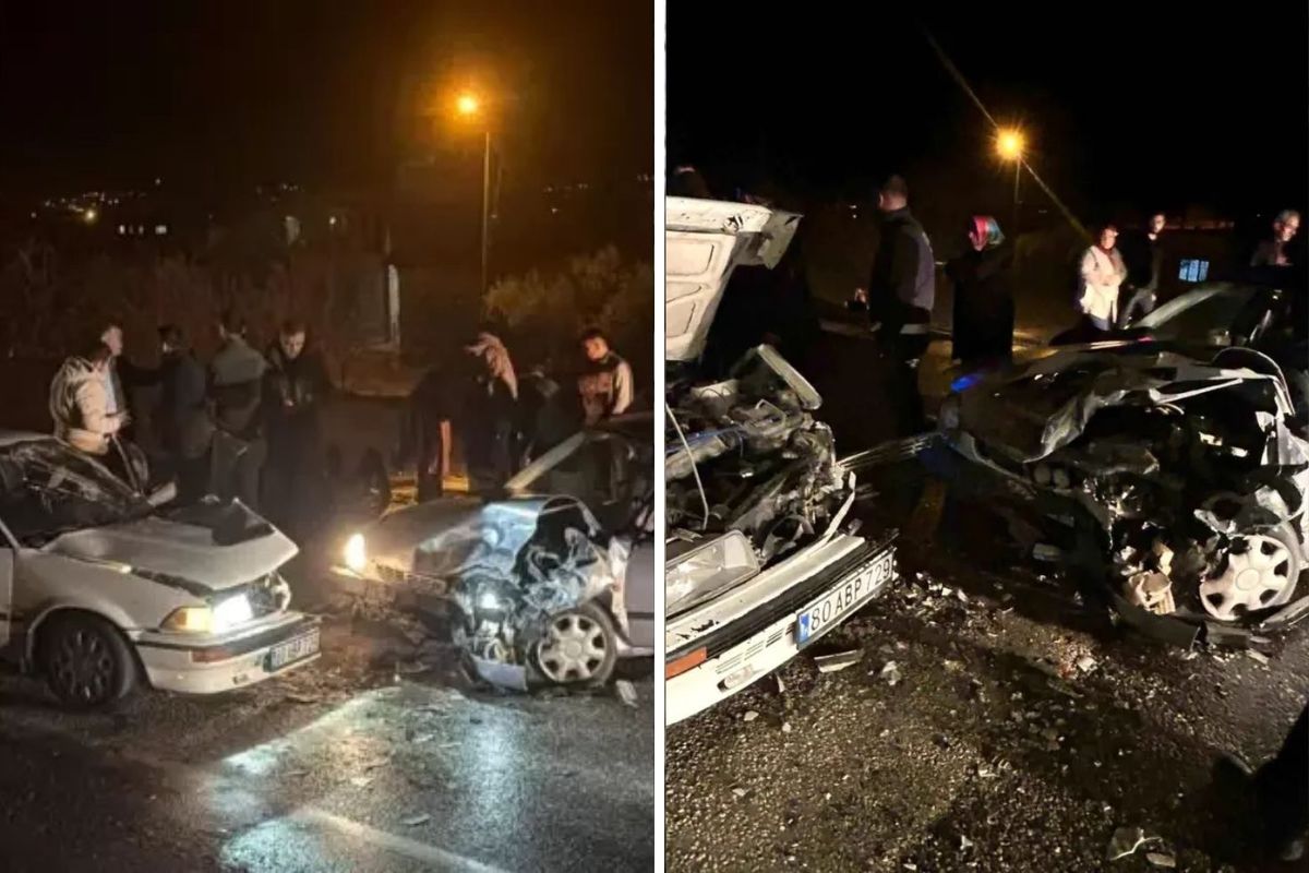 Feci kaza! İki araç kafa kafaya çarpıştı