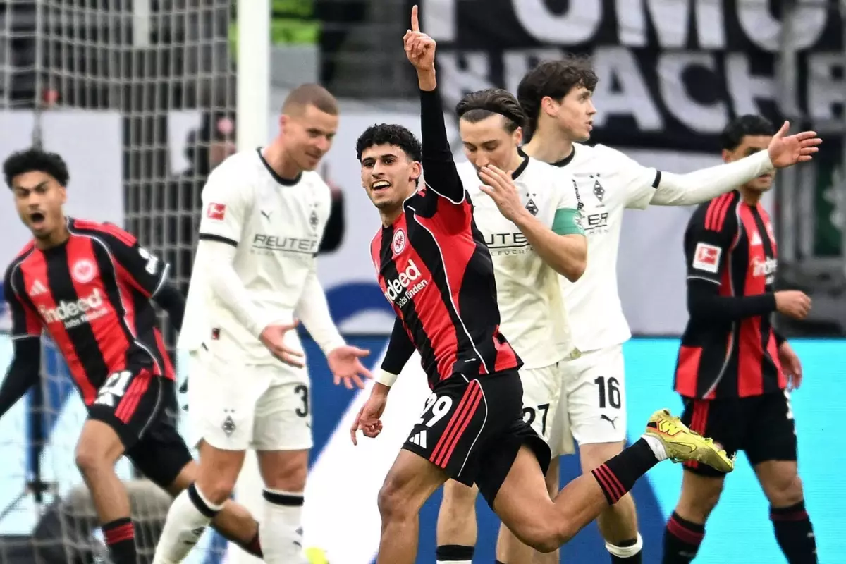 Frankfurt, 7 maçlık kabustan uyandı