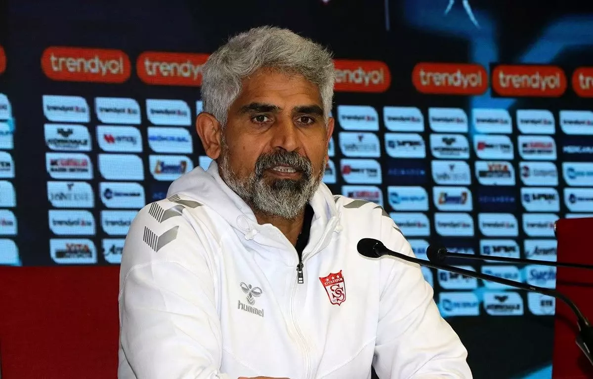 İsmet Taşdemir: 'Taraftarlarımızdan özür diliyoruz'