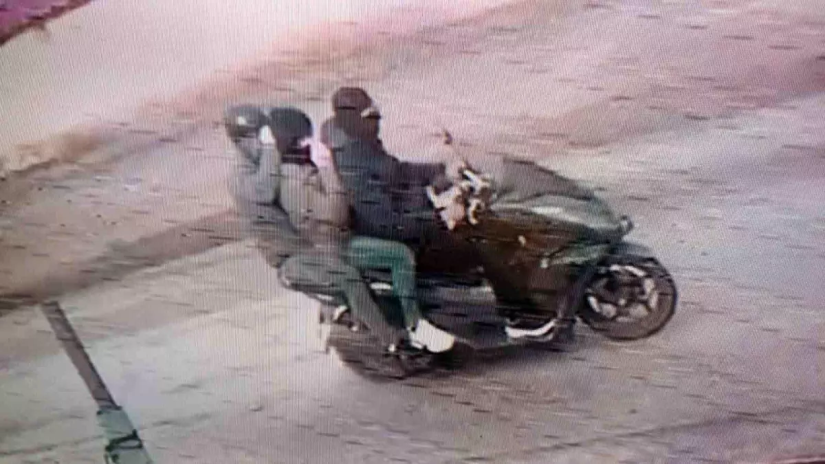 İznik'te evden hırsızlık şüphelileri 68 saatlik kamera incelemesiyle yakalandı