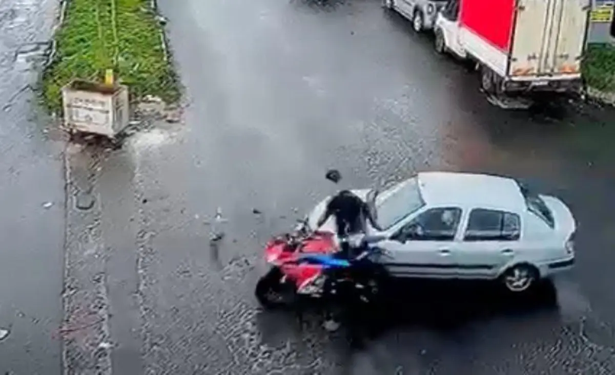 Çorlu'da Motosiklet ile Otomobil Çarpıştı: 1 Yaralı
