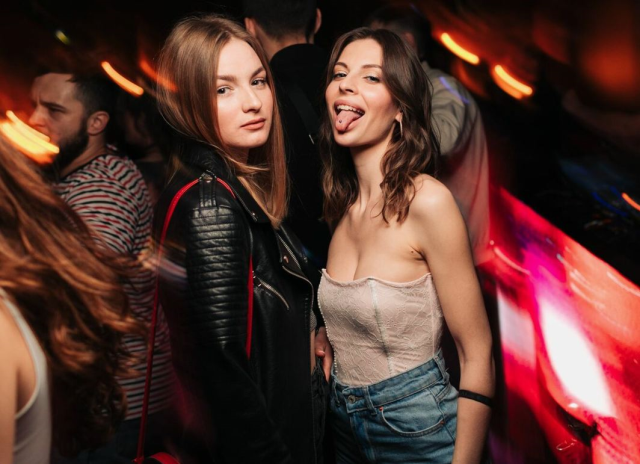 They are renting boyfriends for 1,500 TL for Valentine's Day