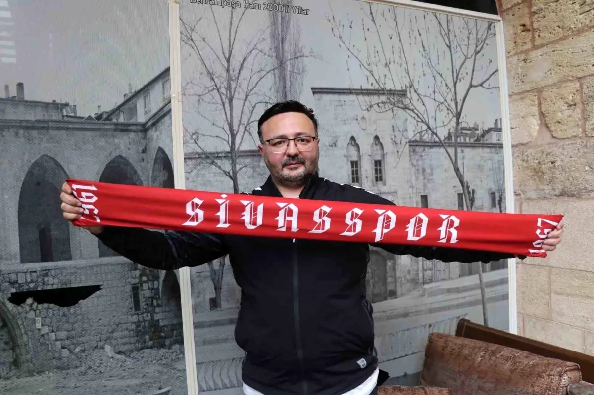 Sevgililer gününde eşini yalnız bırakıp Sivasspor'u seçti