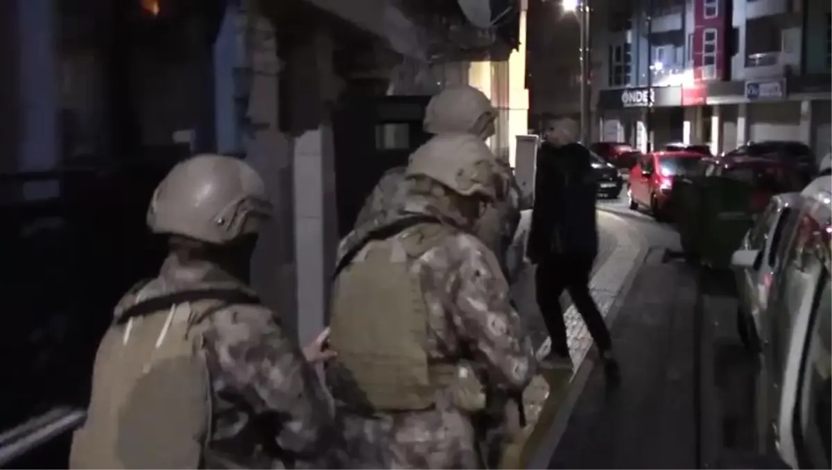 Sivas merkezli 2 ilde DEAŞ operasyonu: 4 tutuklama