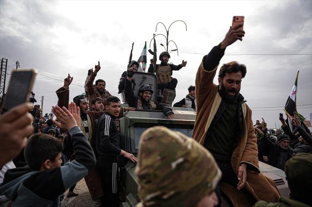 The end of an era in Syria! YPG handed over Qamishli to Asayish