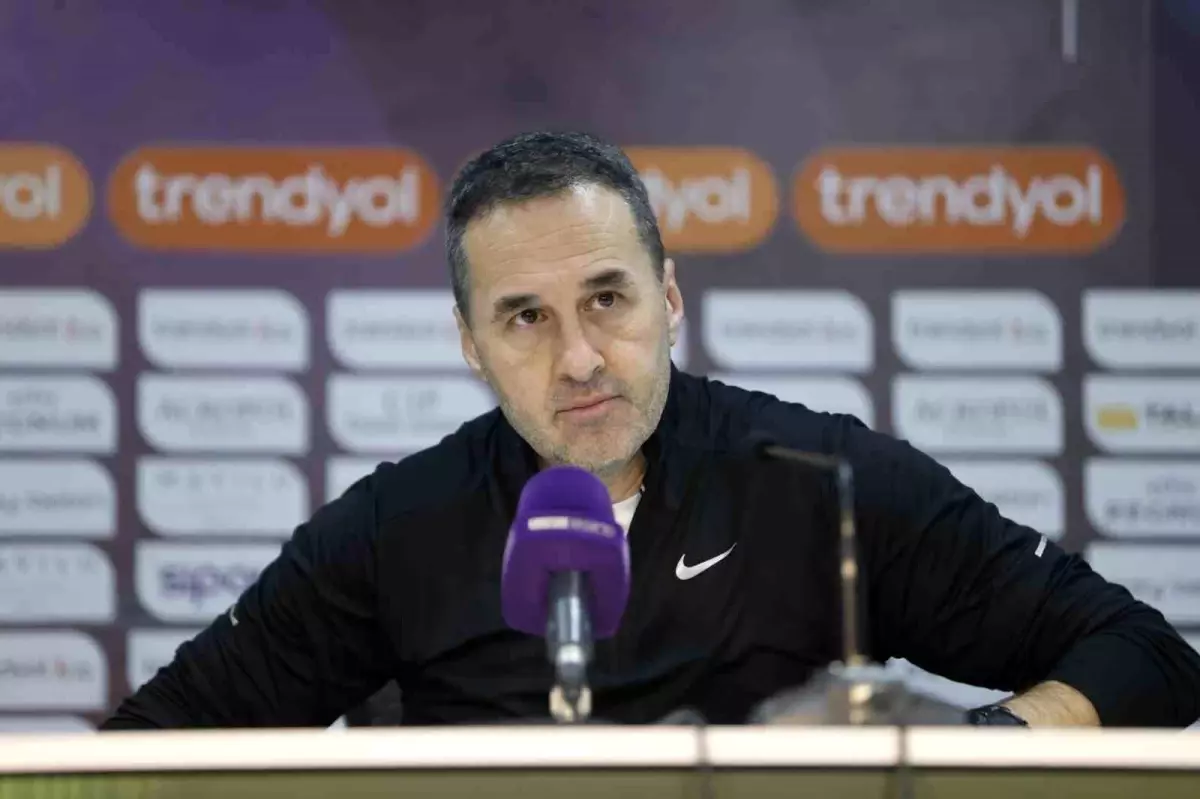 Yalçın Koşukavak: "Basit hatalarla 3 gol yedik"