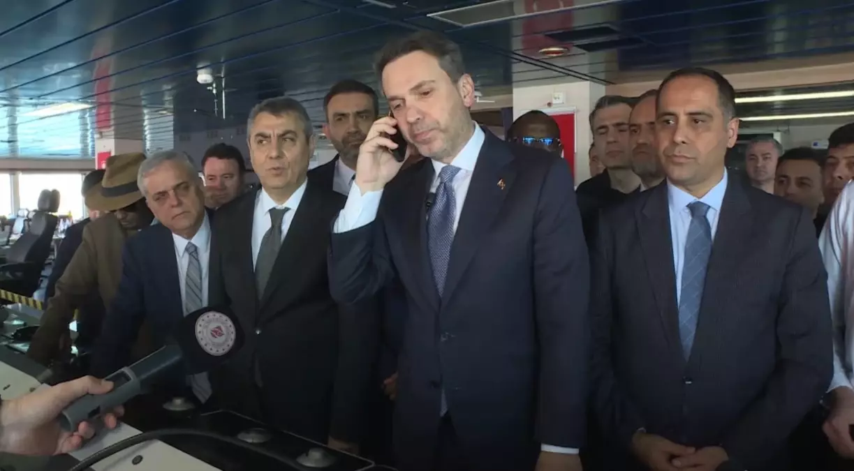 Bakan Bayraktar, Cumhurbaşkanı Erdoğan ile Somali Sondajı Üzerine Görüştü