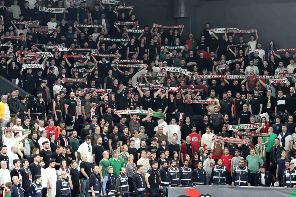 Basketbol Süper Ligi: Karşıyaka: 72 Galatasaray: 82