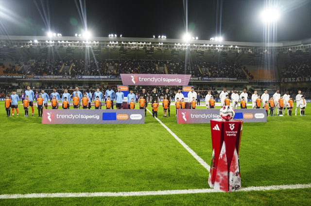 Бешикташ победил RAMS Башакшехир на 90+7 минуте