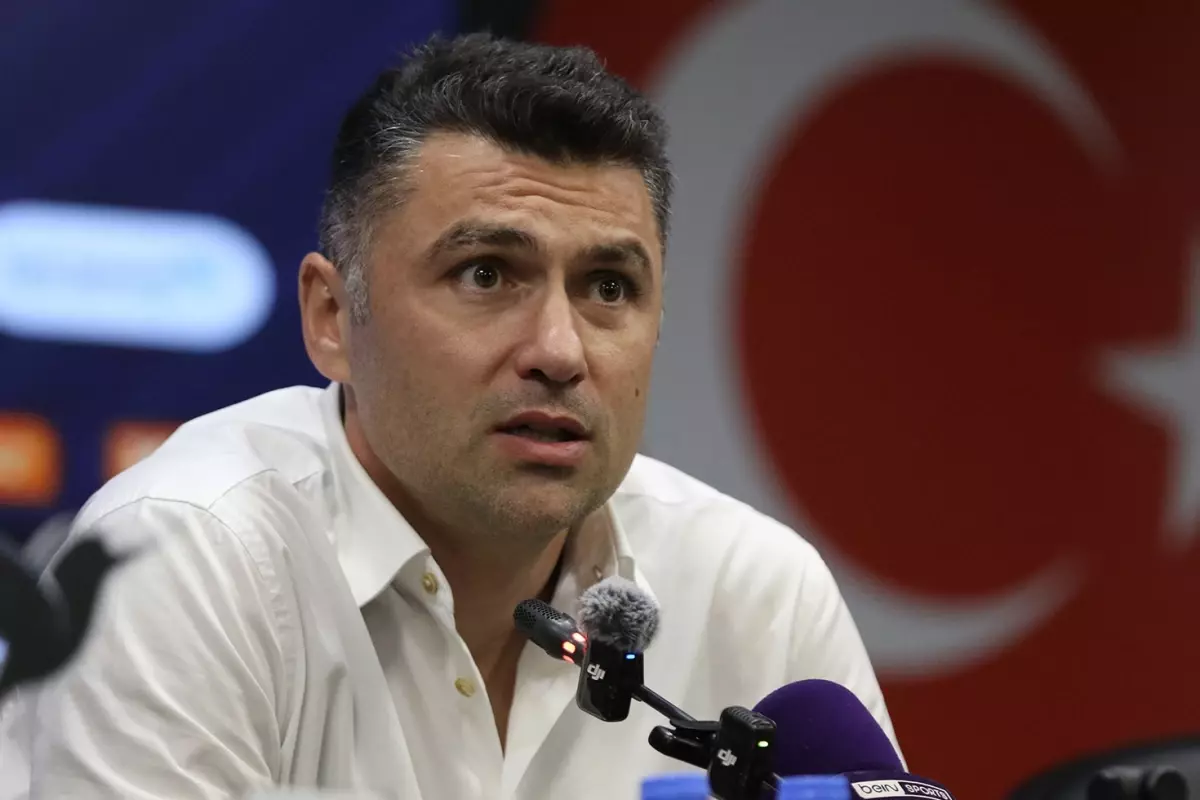 Burak Yılmaz'dan hakeme sert tepki: Kocaelispor'la barışmaya gelmiş