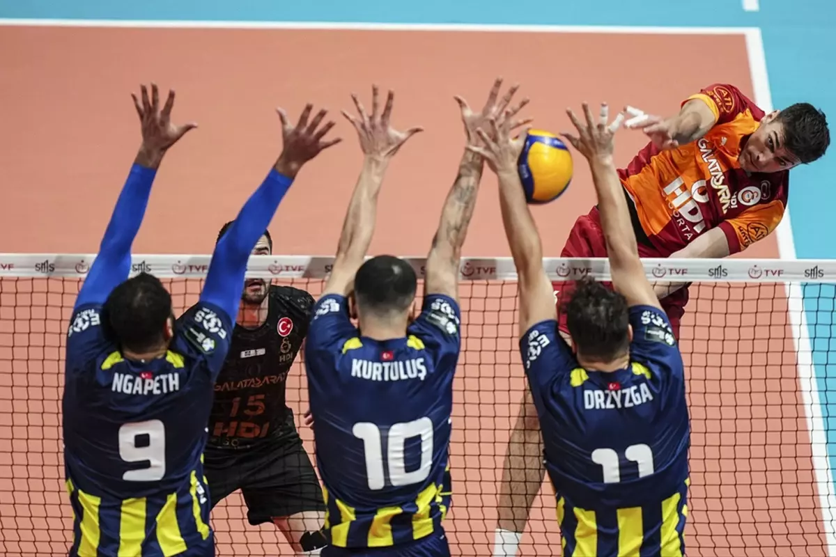 Fenerbahçe, Galatasaray'a set vermedi! 8 maçlık seri sona erdi