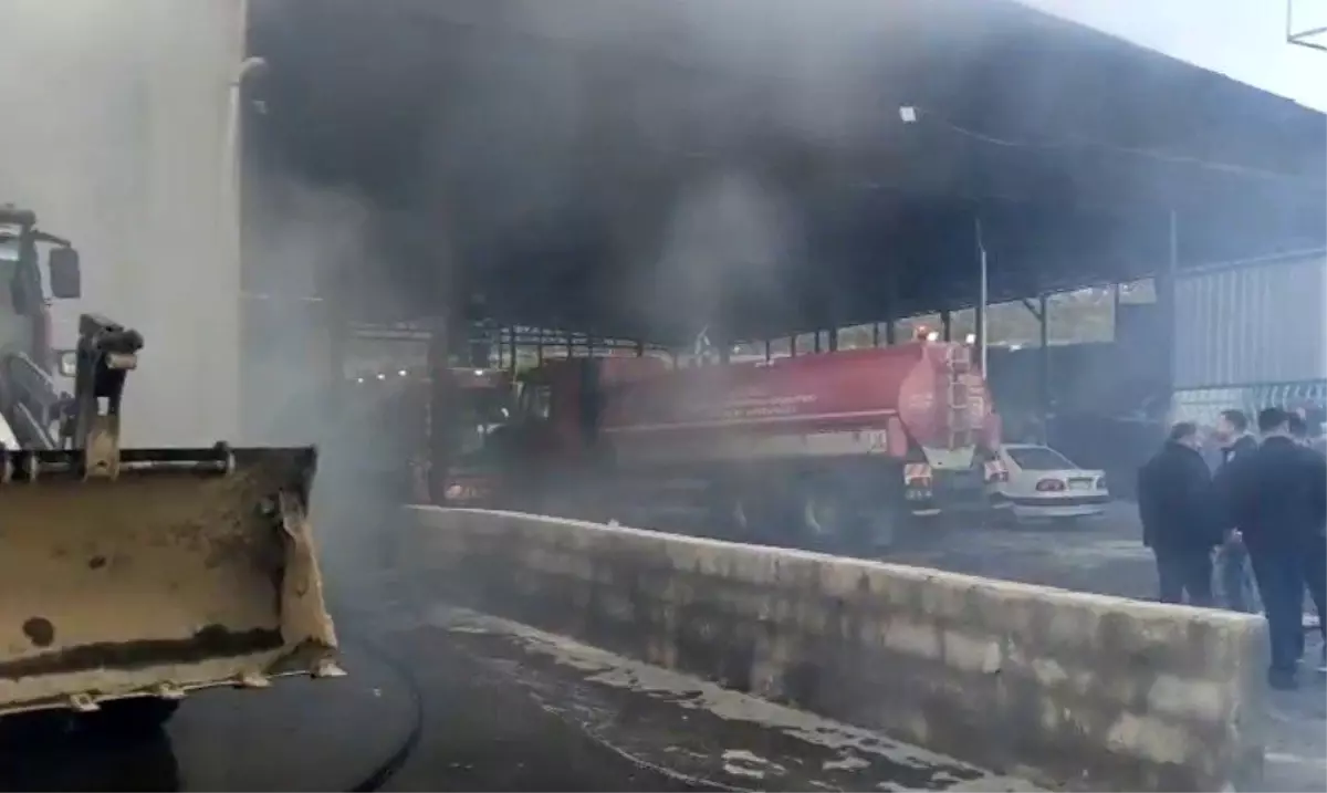 Gaziantep'te biber fabrikasında korkutan yangın