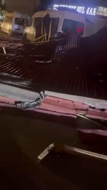 Strong winds were effective in some districts of Istanbul