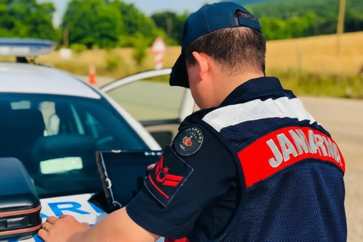 Jandarmayla ilgili skandal iddiası yalan çıktı! İşte genç kadının asıl niyeti