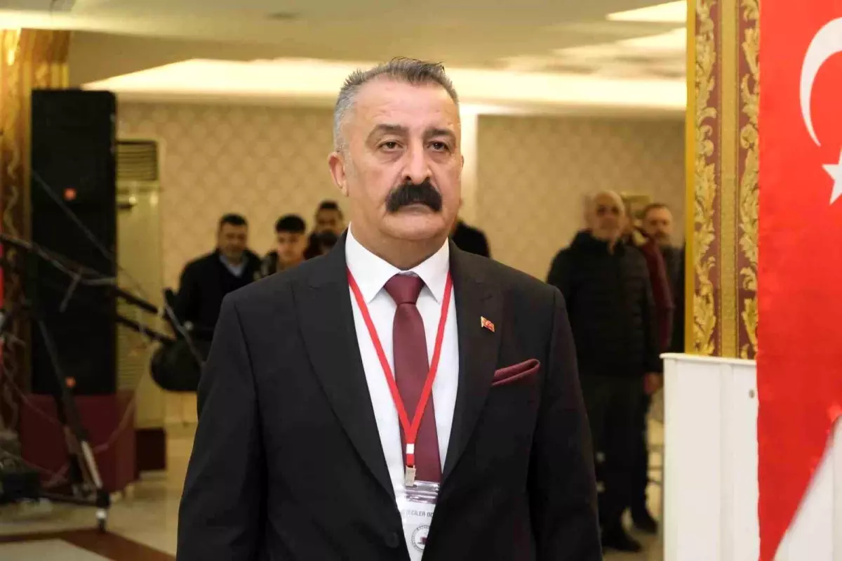 Kahveciler Odası'nda Mustafa Kaya yeniden seçildi