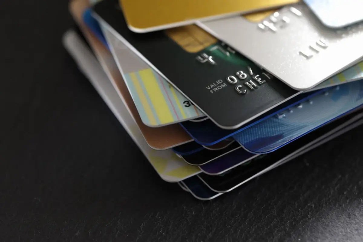 Kredi kartı kullanan herkesi ilgilendiriyor! Yarından itibaren her şey sil baştan değişiyor