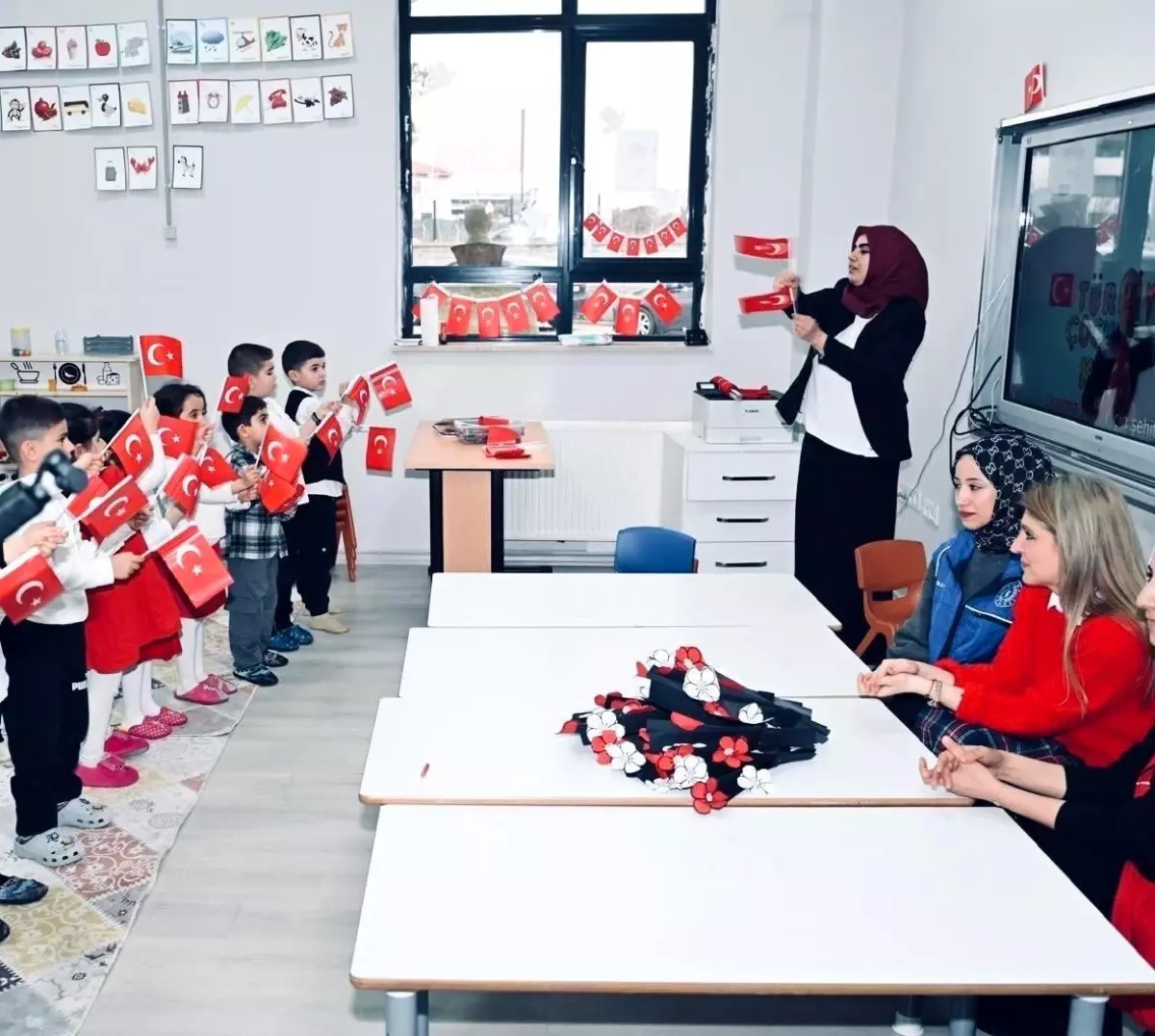 Milletvekili Ölmeztoprak öğrencilerle buluştu