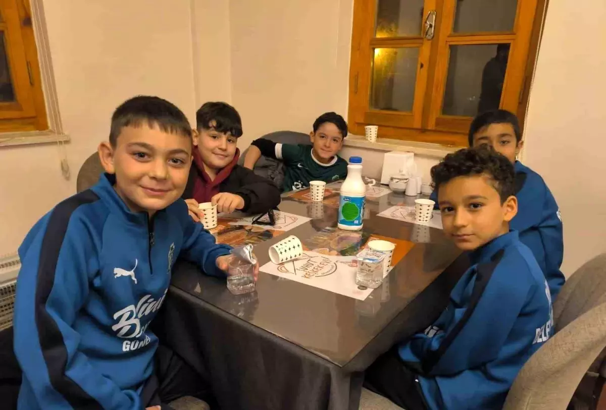 Minik kramponlar moral depoladı