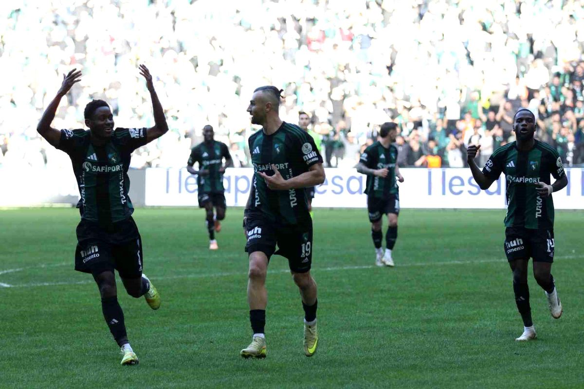 Trendyol Süper Lig: Kocaelispor: 3 Gaziantep FK: 0 (Maç sonucu)